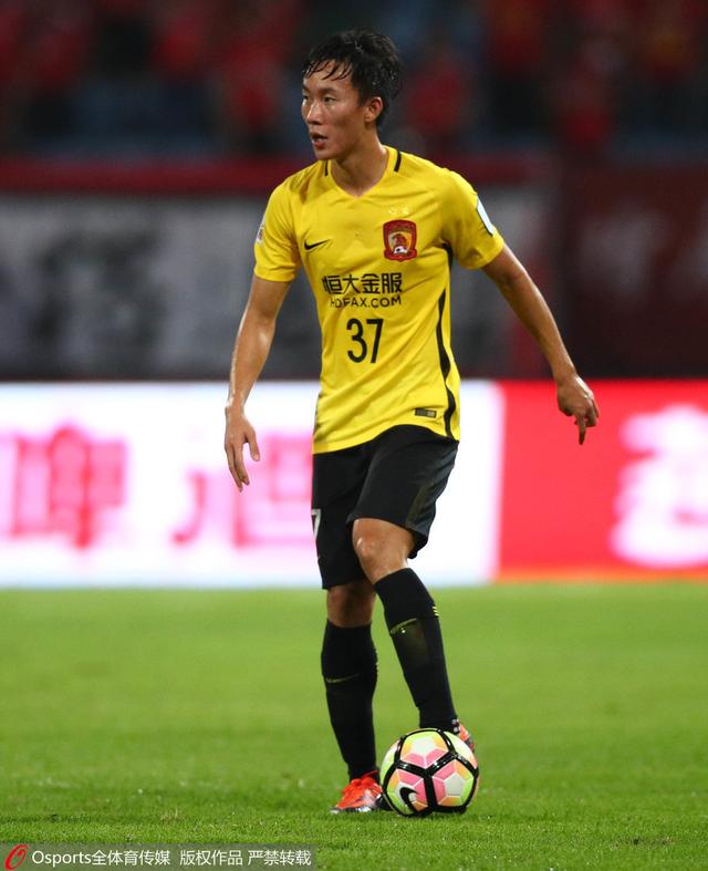 年夜卫柯南伯格是一个极端不信赖现代文明的导演，他的诸多搀杂了心理阐发和各类隐喻的作品，几近都在质疑现代高度物资文明背后对人魂灵与心里的腐蚀和社会的腐臭。